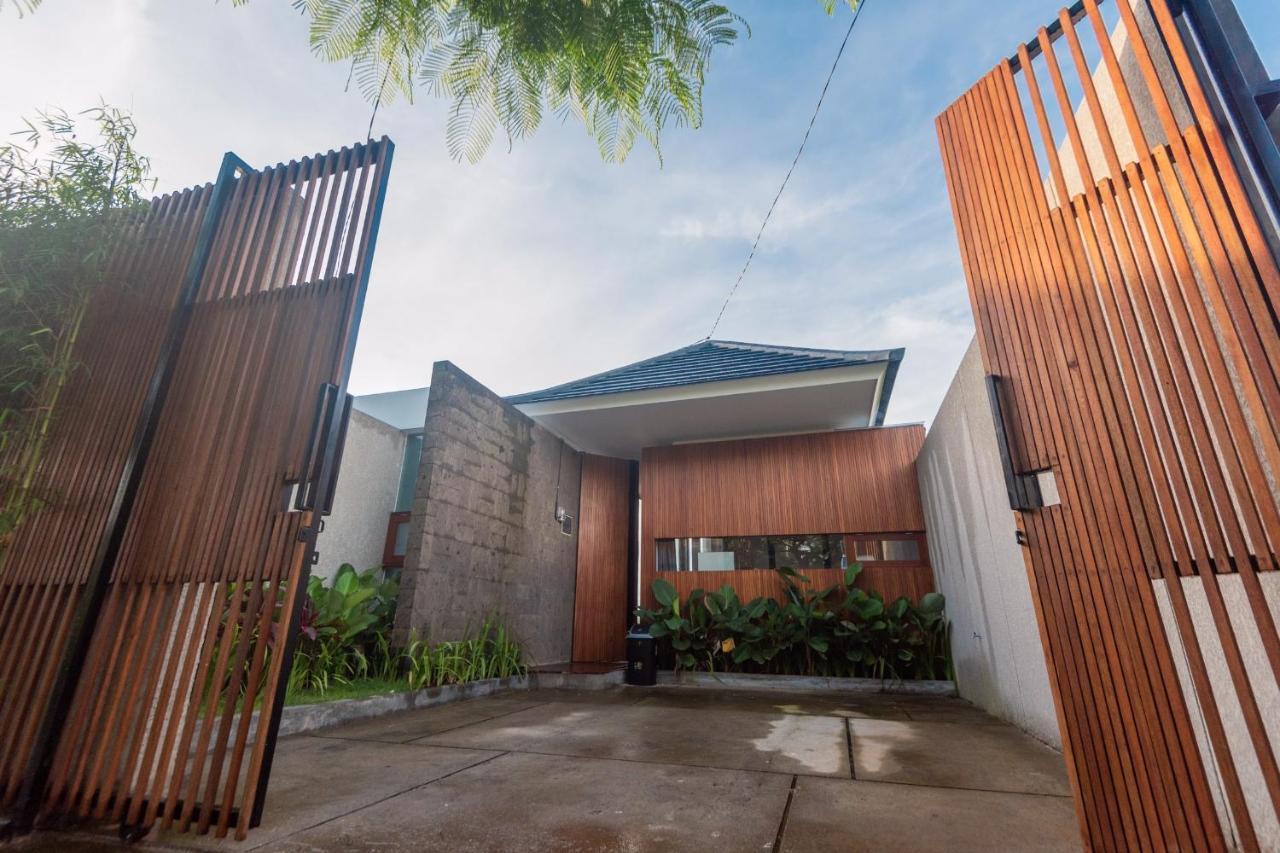 Villa Omkara Ubud Exterior photo